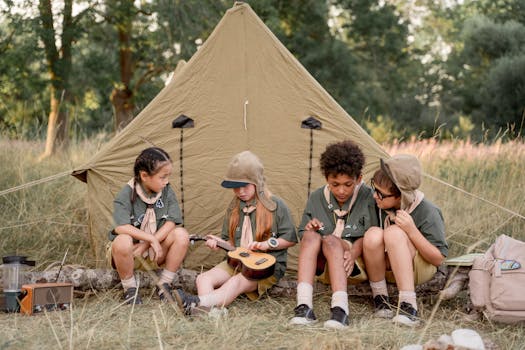 A group of campers practicing Leave No Trace principles