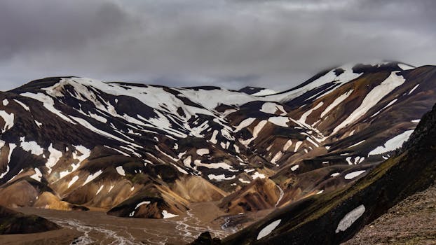 A stunning view of a well-maintained trail in the mountains